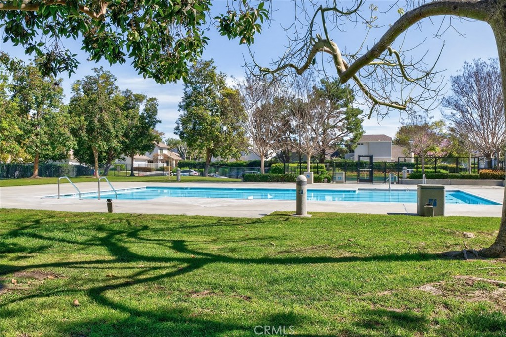 9 Fallingstar, Unit 15 Irvine, CA 92614 - Photo 34 of 36