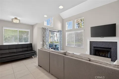 $3,500 | 9 Fallingstar, Unit 15, Irvine, CA 92614