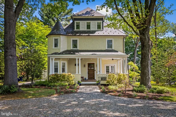 $985,000 | 18 North Beaumont Avenue, Catonsville, MD 21228