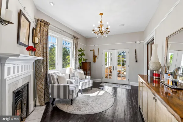 $985,000 | 18 North Beaumont Avenue, Catonsville, MD 21228