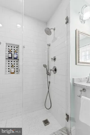 $985,000 | 18 North Beaumont Avenue, Catonsville, MD 21228