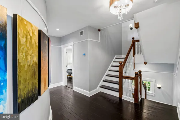 $985,000 | 18 North Beaumont Avenue, Catonsville, MD 21228