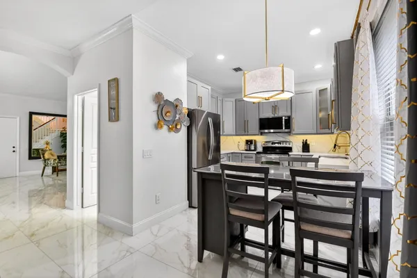 $3,800 | 5029 Starblaze Drive, Greenacres, FL 33463