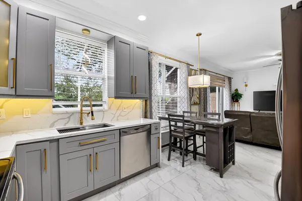 $3,800 | 5029 Starblaze Drive, Greenacres, FL 33463