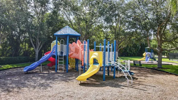 $3,800 | 5029 Starblaze Drive, Greenacres, FL 33463