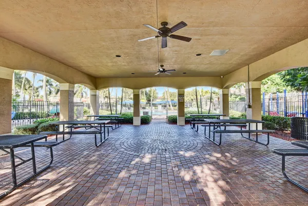 $3,800 | 5029 Starblaze Drive, Greenacres, FL 33463