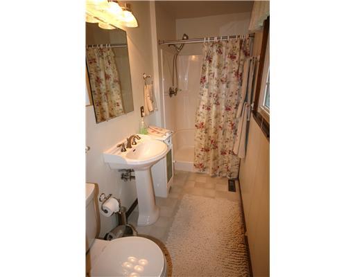 104 Frazier Road Butler, PA 16002 - Photo 11 of 17 Master Bath/Spa.