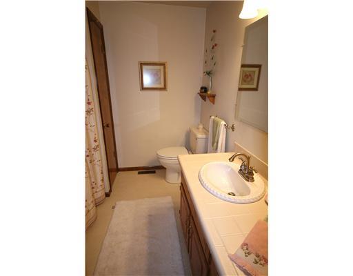 104 Frazier Road Butler, PA 16002 - Photo 13 of 17 Full Bath.