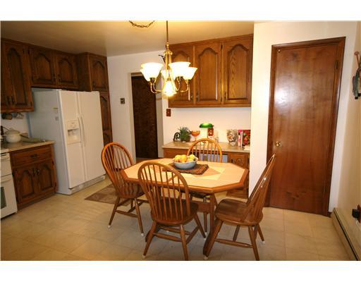 104 Frazier Road Butler, PA 16002 - Photo 8 of 17 Kitchen.