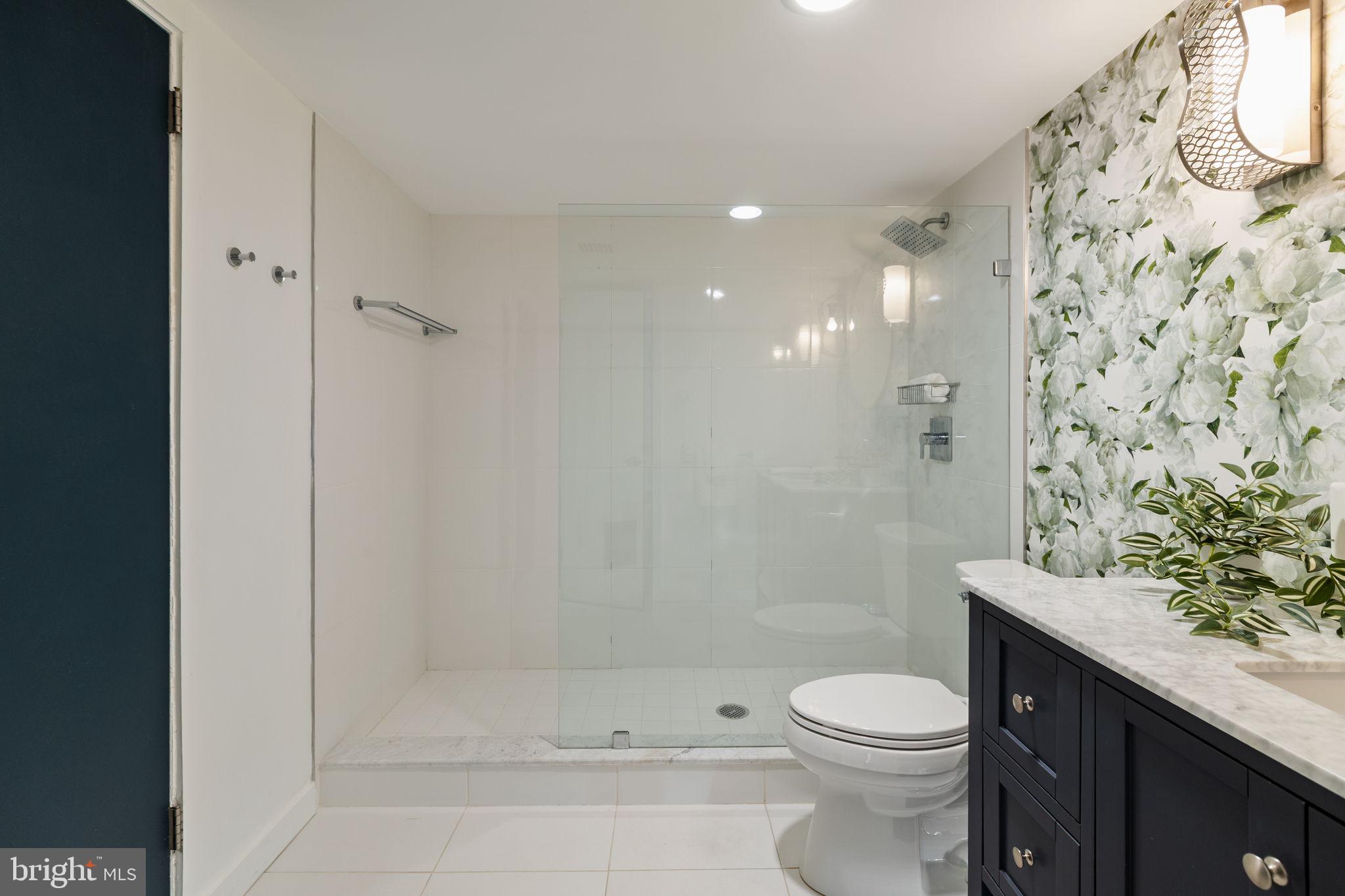 224-30 West Rittenhouse Square, Unit 2311 Philadelphia, PA 19103 - Photo 22 of 43