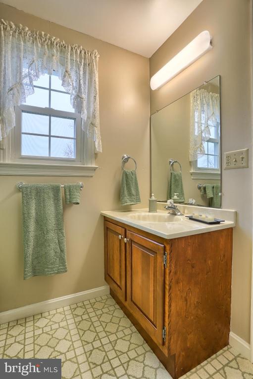 1805 Hauenstein Road Elizabethtown, PA 17022 - Photo 12 of 26 Gallery Image 12