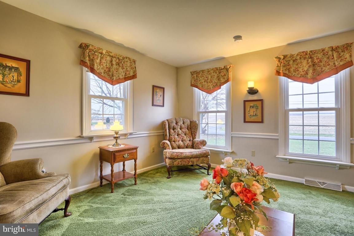 1805 Hauenstein Road Elizabethtown, PA 17022 - Photo 7 of 26 Gallery Image 7