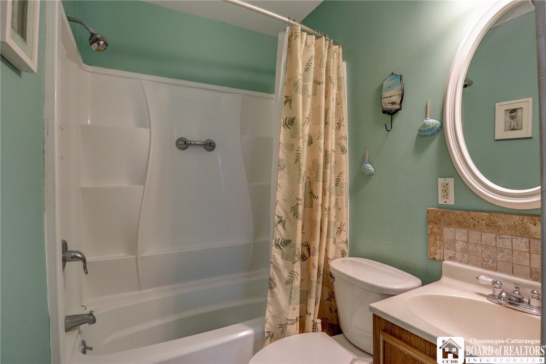 2372 Lakeside Drive Busti, NY 14710 - Photo 18 of 49