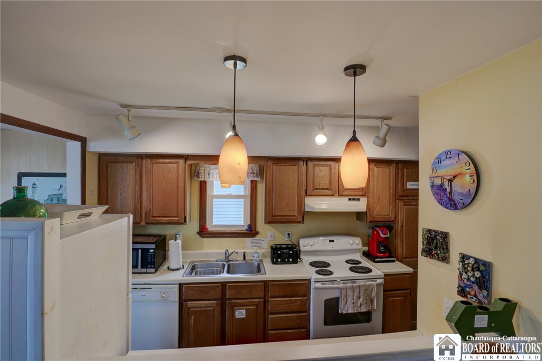 2372 Lakeside Drive Busti, NY 14710 - Photo 25 of 49
