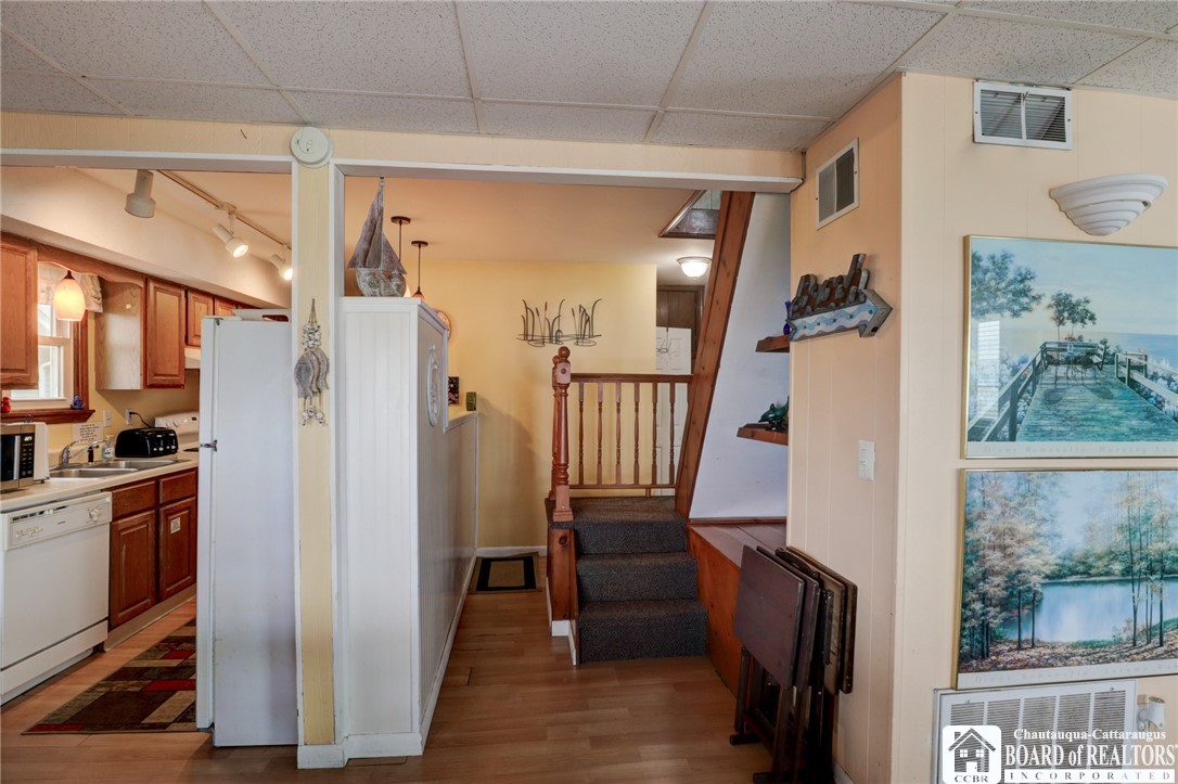 2372 Lakeside Drive Busti, NY 14710 - Photo 6 of 49