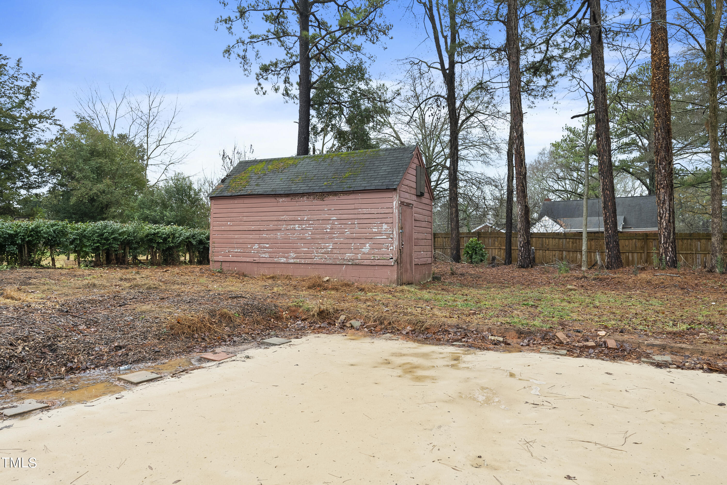 137 Lord Ashley Road Raleigh, NC 27610 - Photo 34 of 34 DSC09274