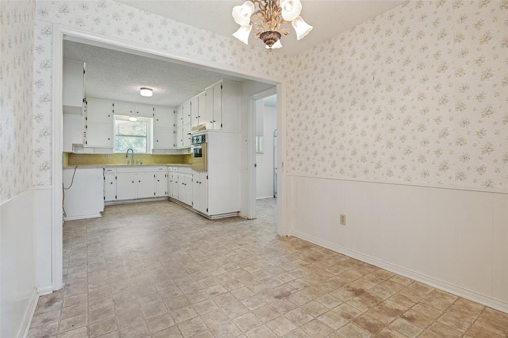 1121 Billie Ruth Lane Hurst, TX 76053 - Photo 7 of 25