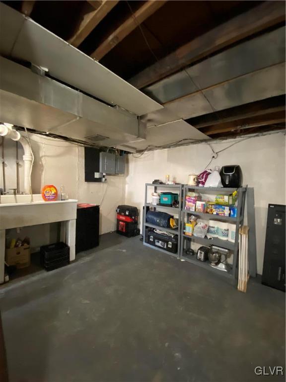 333 Cedar Road Hellertown, PA 18055 - Photo 23 of 28 Gallery Image 23