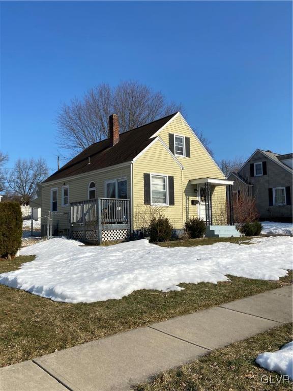 333 Cedar Road Hellertown, PA 18055 - Photo 3 of 28 Gallery Image 3