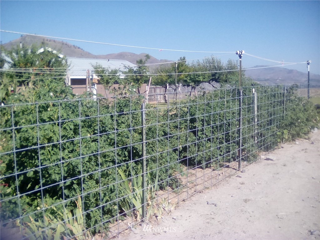 62 Warren Road Tonasket, WA 98855 - Photo 12 of 40 Gallery Image 12