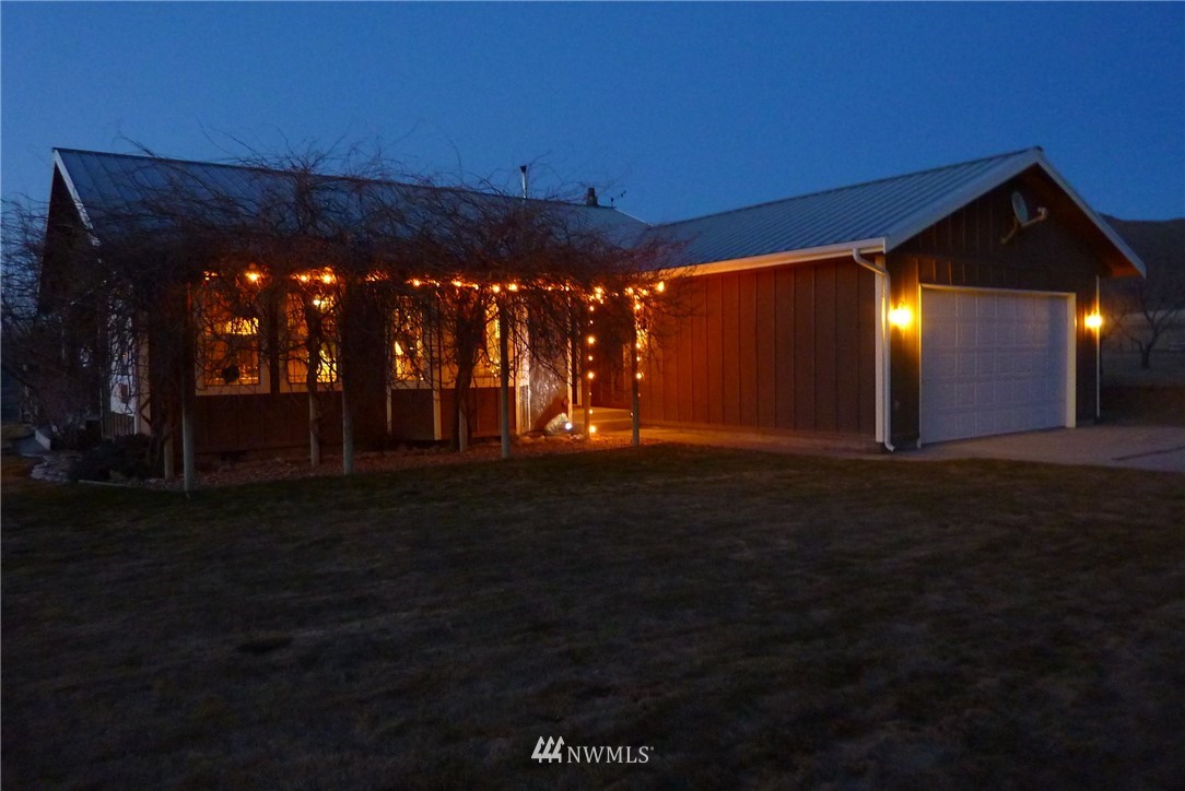 62 Warren Road Tonasket, WA 98855 - Photo 18 of 40 Gallery Image 18