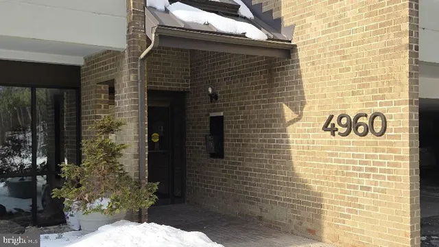 $3,700 | 4960 Sentinel Drive, Unit 10401, Bethesda, MD 20816