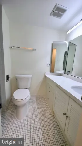 $3,700 | 4960 Sentinel Drive, Unit 10401, Bethesda, MD 20816