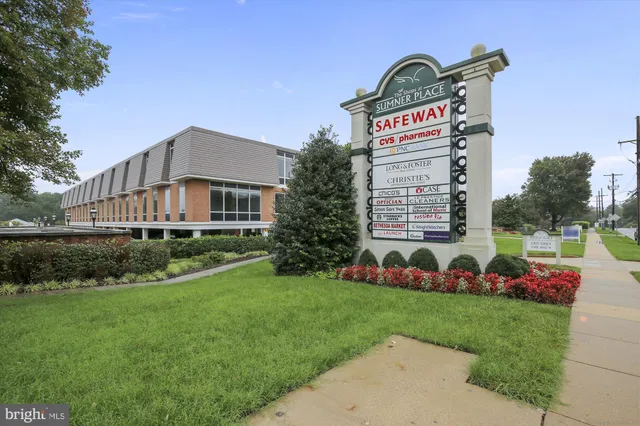 $3,700 | 4960 Sentinel Drive, Unit 10401, Bethesda, MD 20816