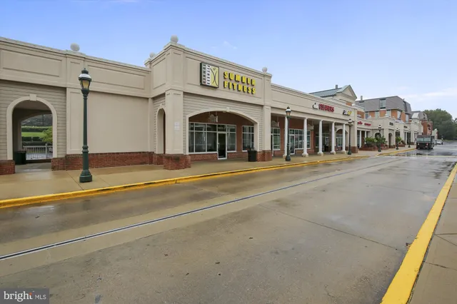 $3,700 | 4960 Sentinel Drive, Unit 10401, Bethesda, MD 20816