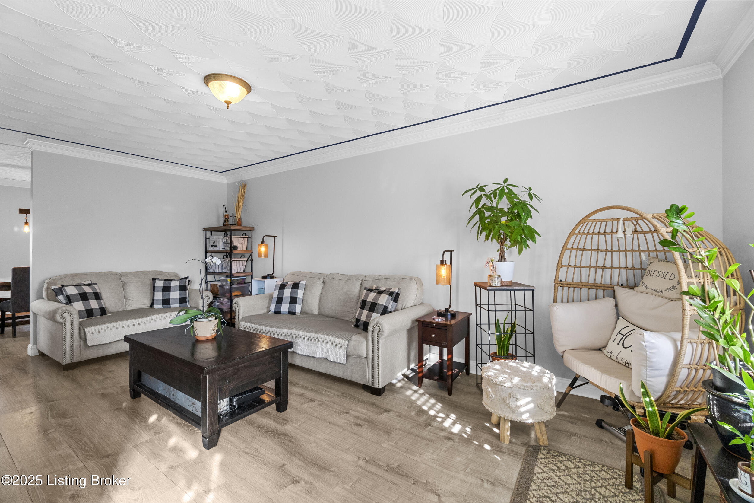 6921 Matthews Road Louisville, KY 40258 - Photo 5 of 38 dsc09676