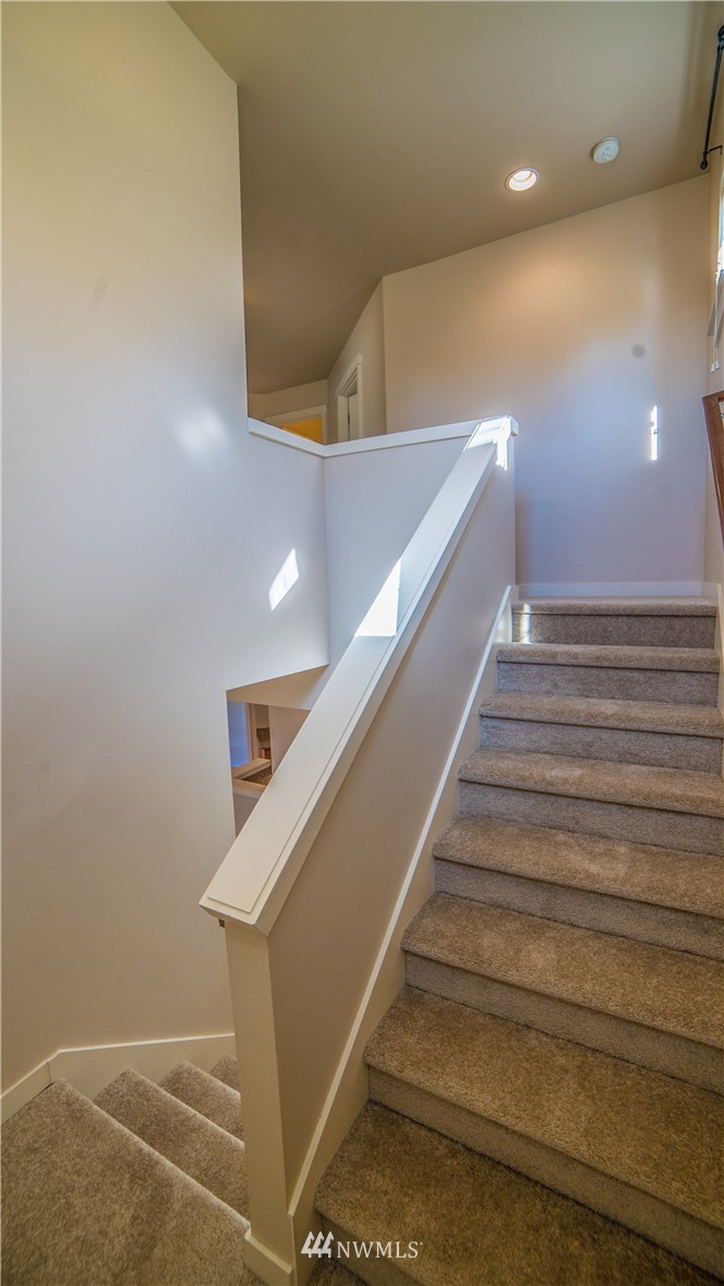 5958 31st Avenue Southwest Seattle, WA 98126 - Photo 15 of 24