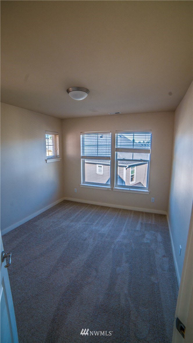5958 31st Avenue Southwest Seattle, WA 98126 - Photo 22 of 24