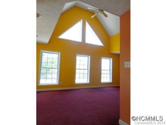 41 West Monday Ridge Road Fairview, NC 28730 - Photo 16 of 23 Gallery Image 16