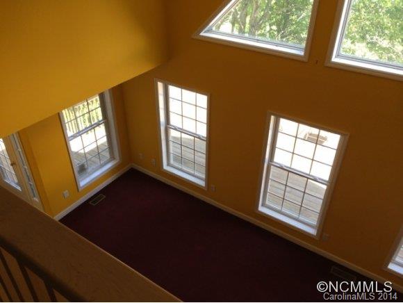 41 West Monday Ridge Road Fairview, NC 28730 - Photo 9 of 23 Gallery Image 9