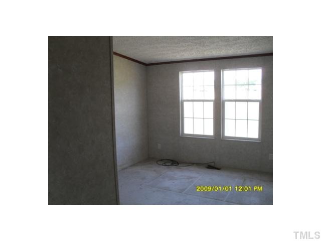 5034 Lochmere Road Wilson, NC 27893 - Photo 4 of 10 Gallery Image 4