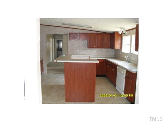 5034 Lochmere Road Wilson, NC 27893 - Photo 8 of 10 Gallery Image 8
