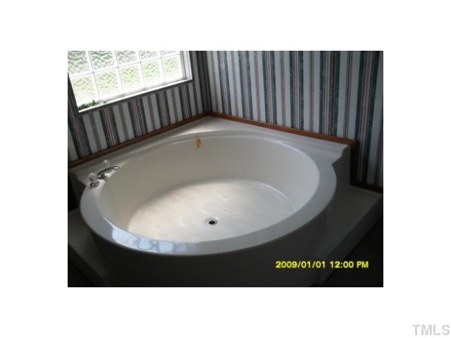 5034 Lochmere Road Wilson, NC 27893 - Photo 10 of 10 Gallery Image 10