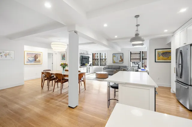 $2,395,000 | 60 East 9th Street, Unit 607 | Greenwich Village