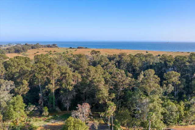 $999,999 | 7465 Hollister Avenue, Unit SPC 329, Goleta, CA 93117