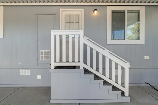 $999,999 | 7465 Hollister Avenue, Unit SPC 329, Goleta, CA 93117