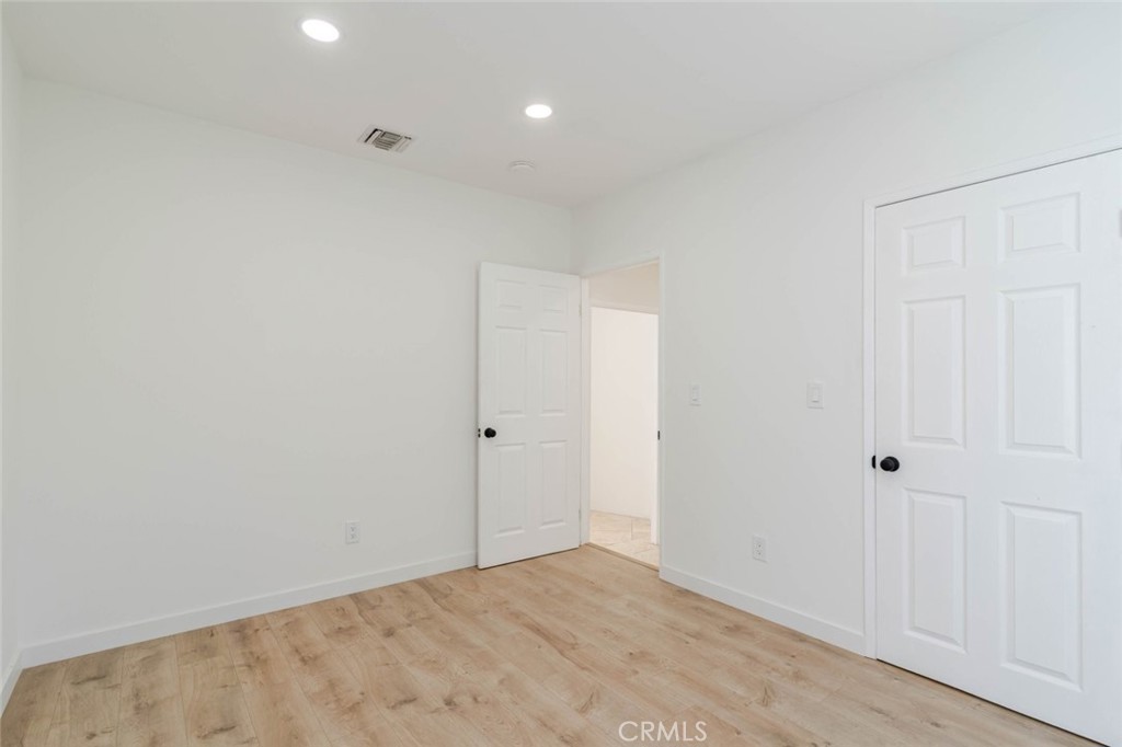 13716 Judd Street Pacoima, CA 91331 - Photo 16 of 24