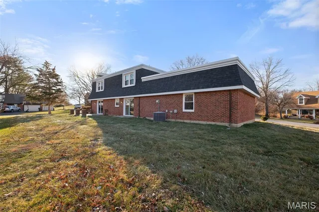 $445,000 | 59 Sable Court, Lake St. Louis, MO 63367