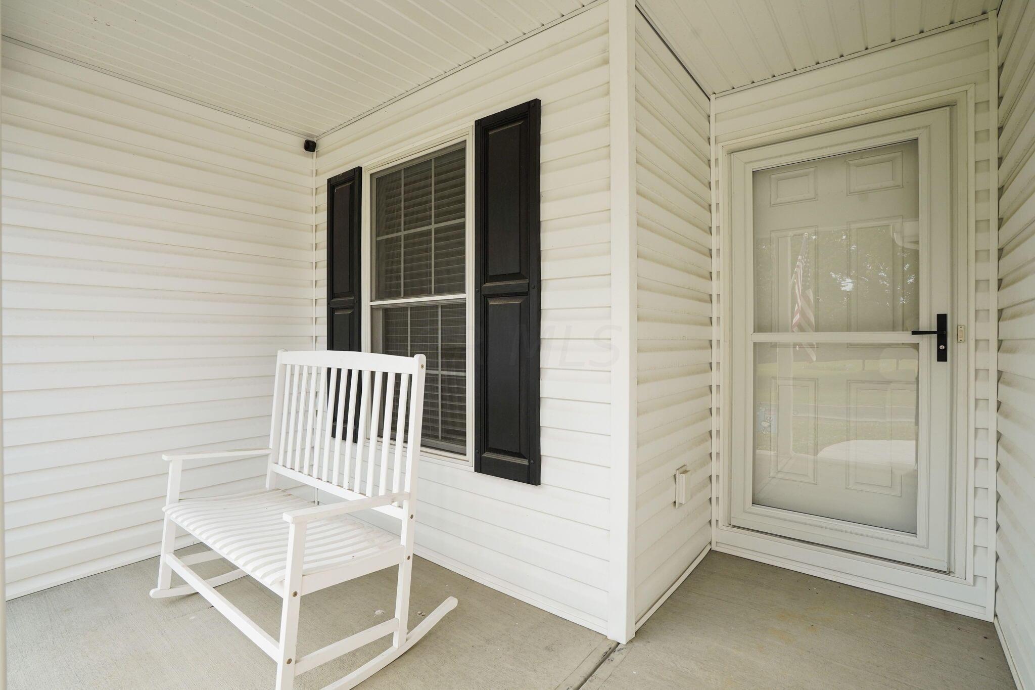 4570 Fremar Road Northeast Lancaster, OH 43130 - Photo 4 of 34 6-web-or-mls-DSC07868