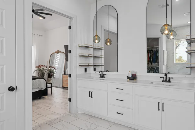 $4,000 | 408 Northcrest Drive, Liberty Hill, TX 78642