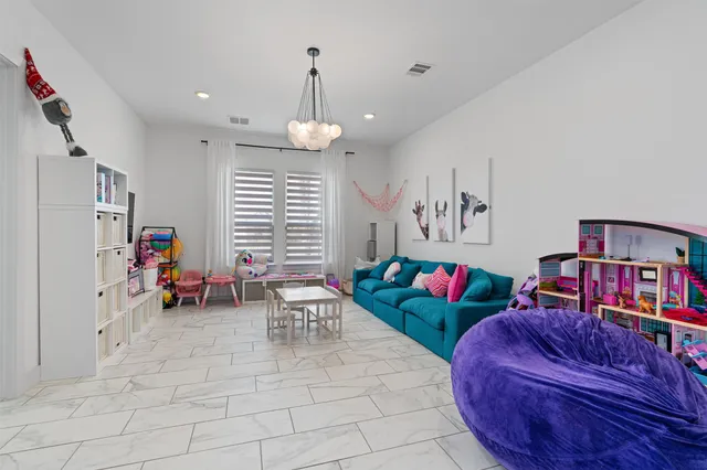 $4,000 | 408 Northcrest Drive, Liberty Hill, TX 78642