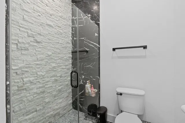 $4,000 | 408 Northcrest Drive, Liberty Hill, TX 78642