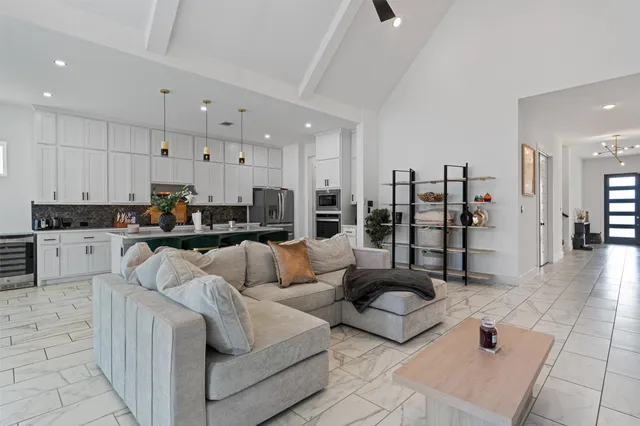 $4,000 | 408 Northcrest Drive, Liberty Hill, TX 78642