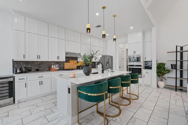 $4,000 | 408 Northcrest Drive, Liberty Hill, TX 78642