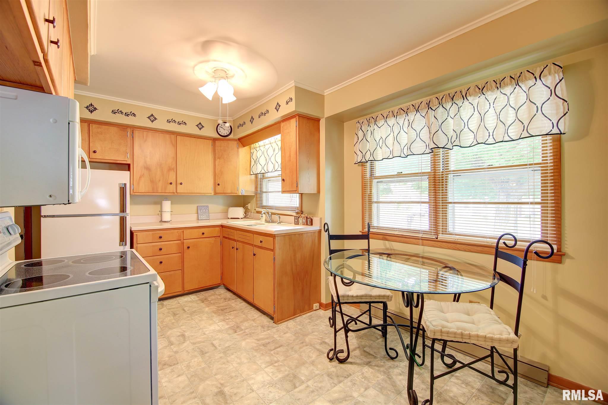 3518 North 3rd Street Clinton, IA 52732 - Photo 6 of 11 Gallery Image 6
