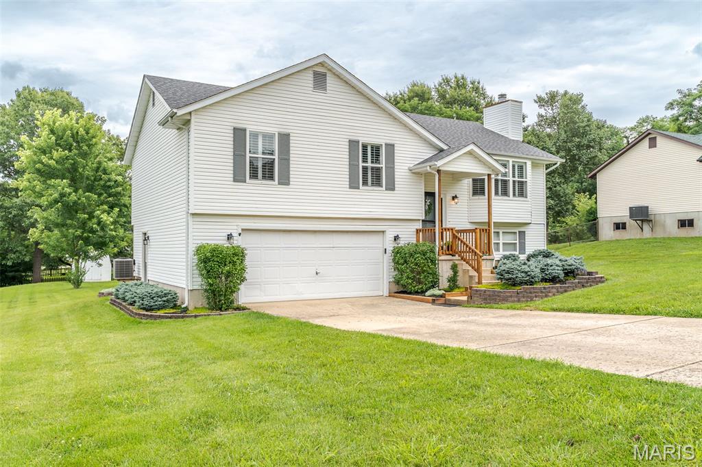 7716 Meadow View Circle Union, MO 63084 - Photo 34 of 44